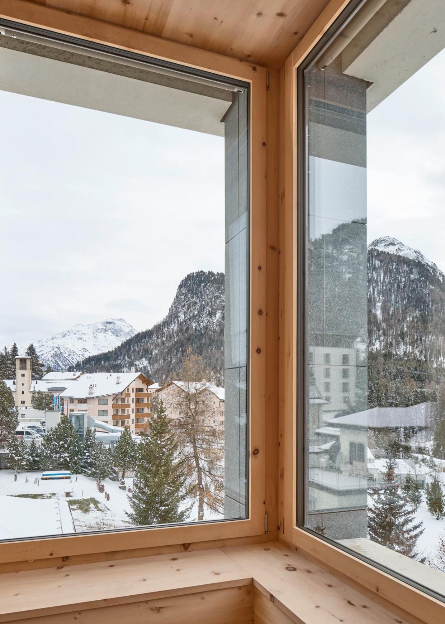Hotel Maistra 160 Pontresina Zewnętrze zdjęcie